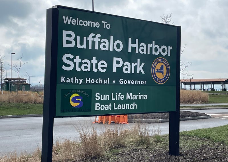 Buffalo Harbor State Park