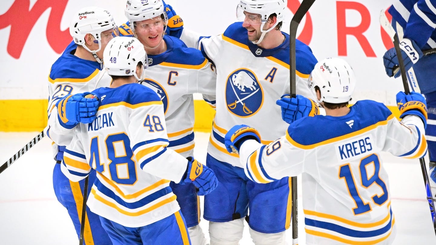 Dahlin's hat-trick helps propel Sabres to win in Toronto