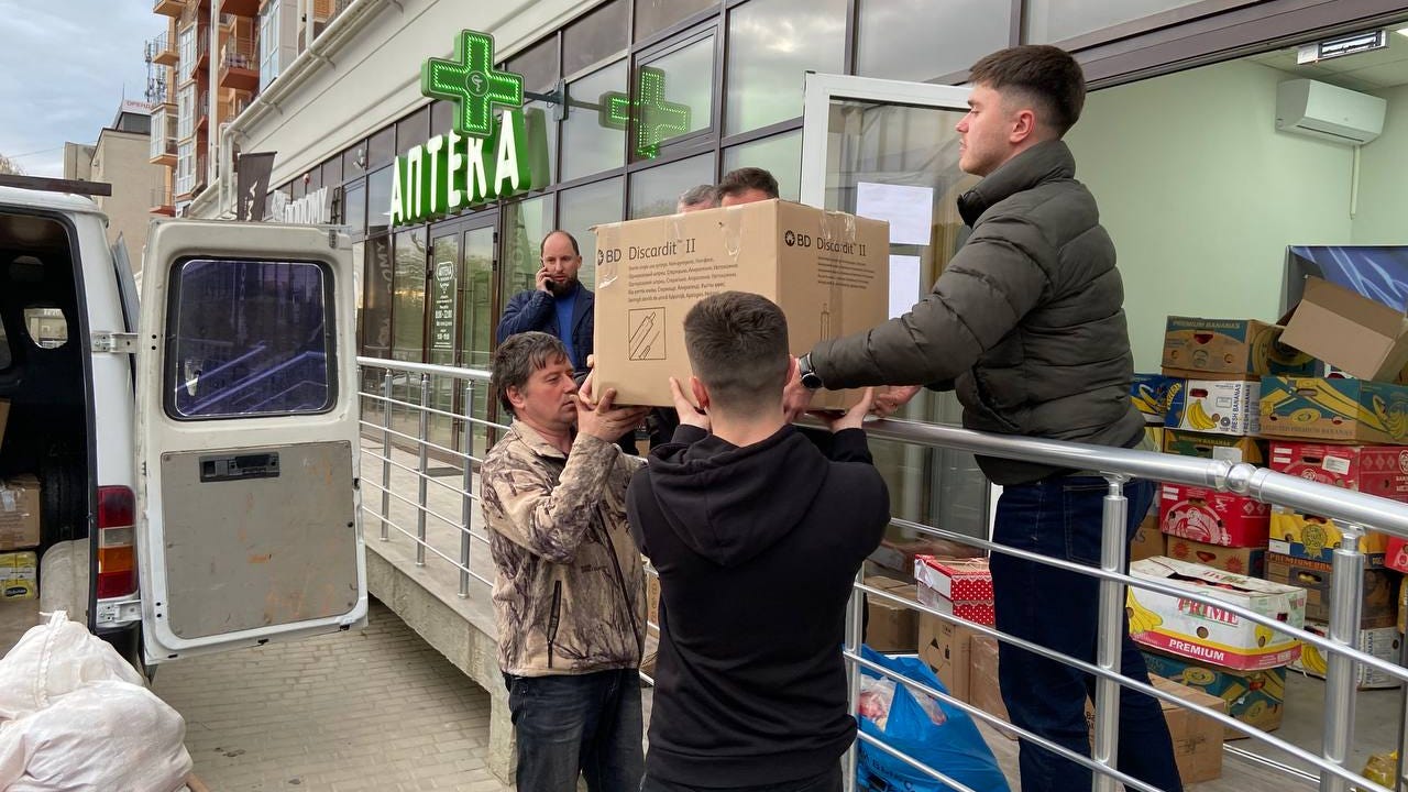 Volunteering becomes routine for displaced Ukrainians in country's west