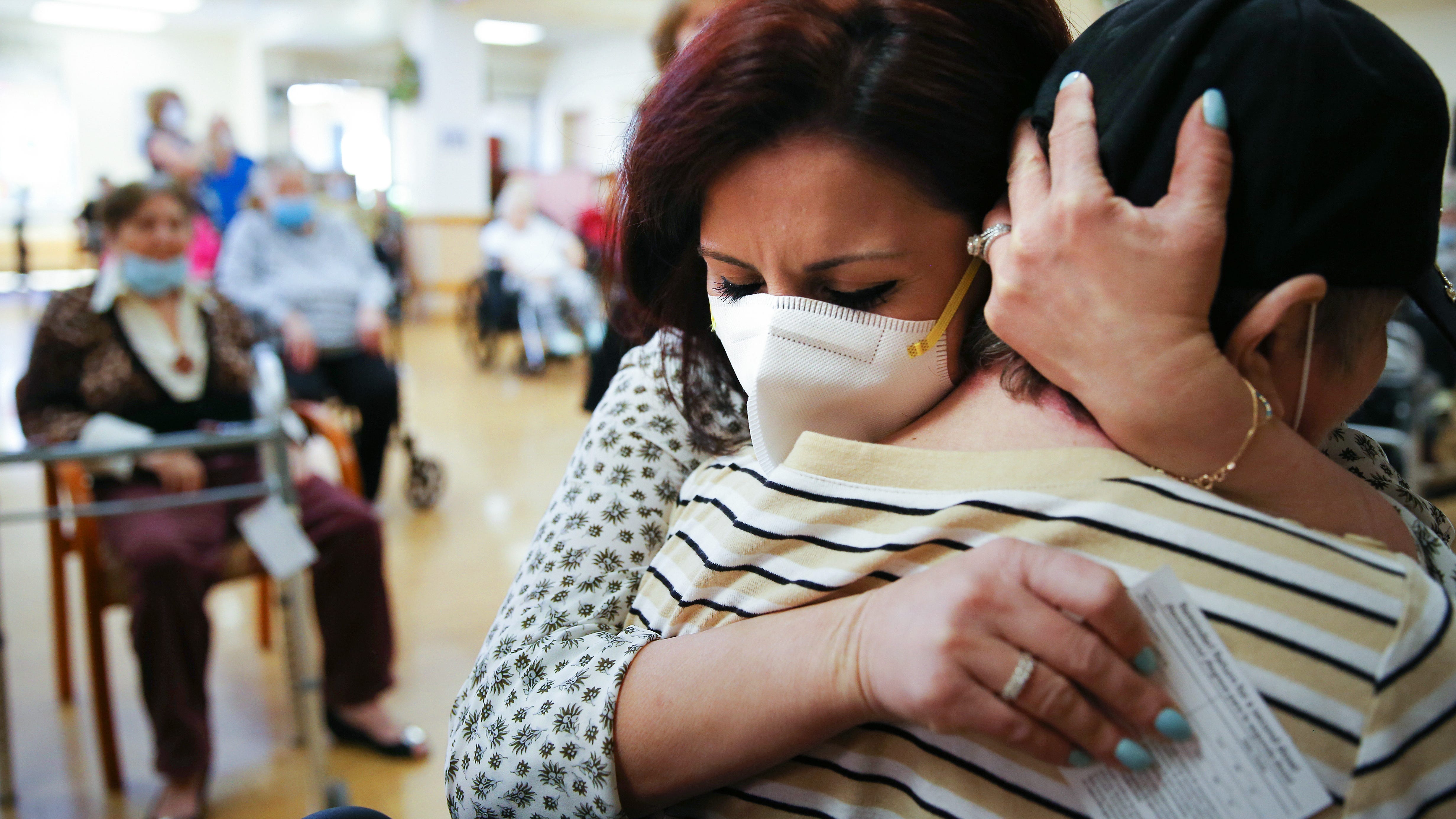 Poll: Almost three-quarters of Californians think the worst of the pandemic is behind us