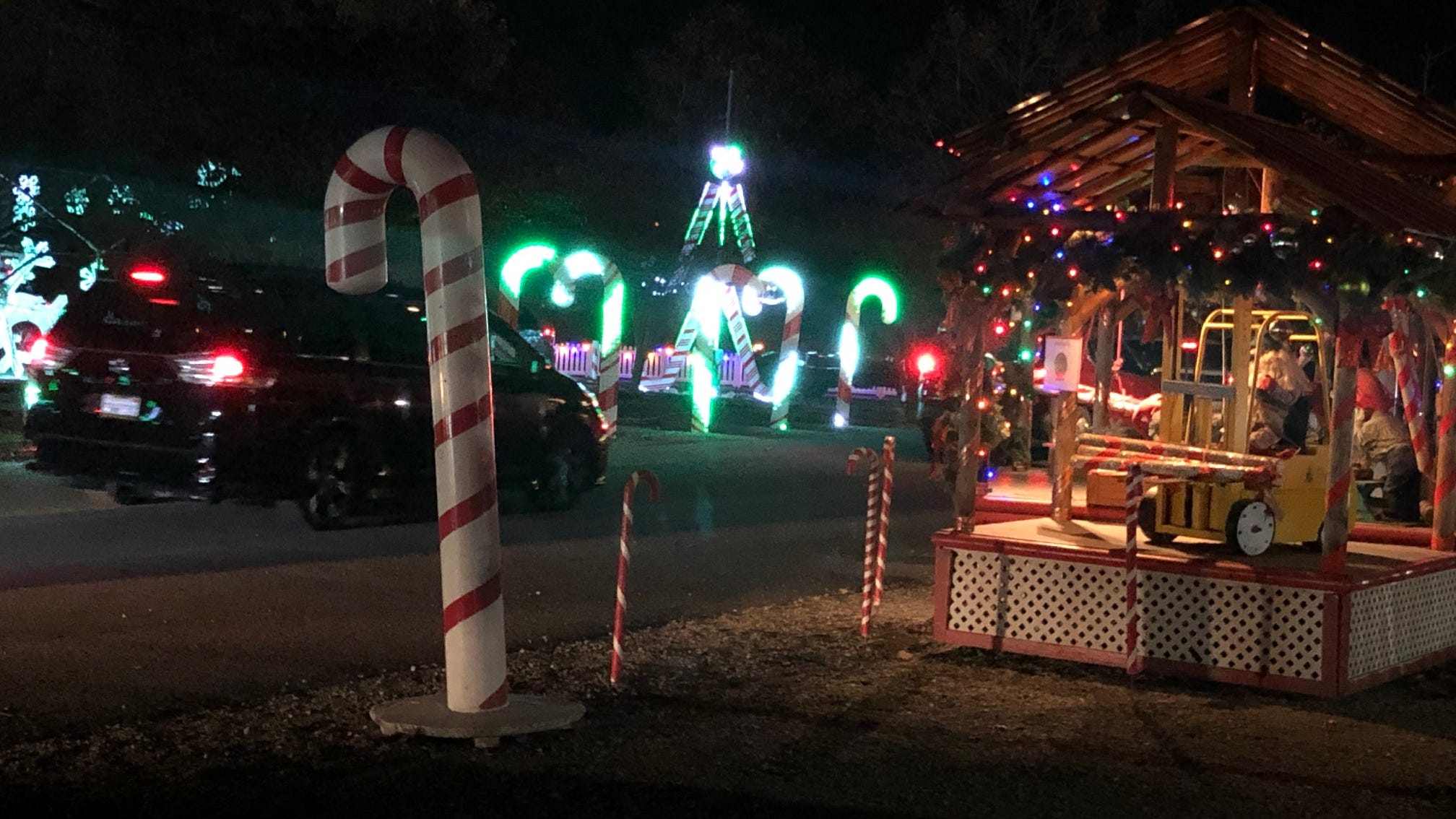San Jose's Christmas in the Park transforms into drive-thru due to COVID-19
