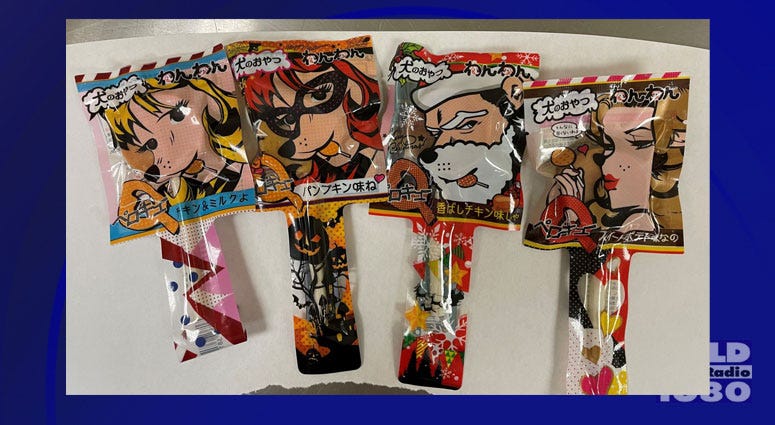 chicken-flavored lollipops with rawhide stem