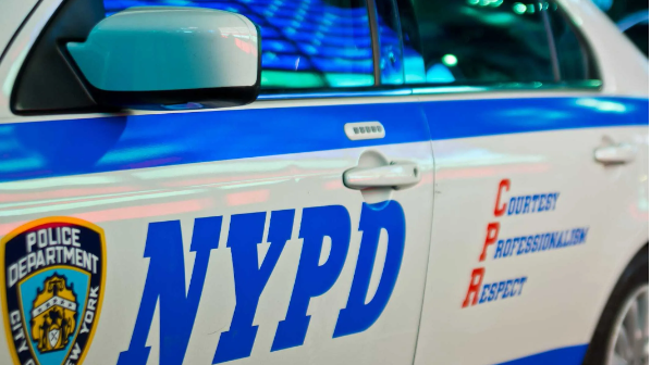 Masked thieves steal Louis Vuitton bag at gunpoint aboard Manhattan subway train