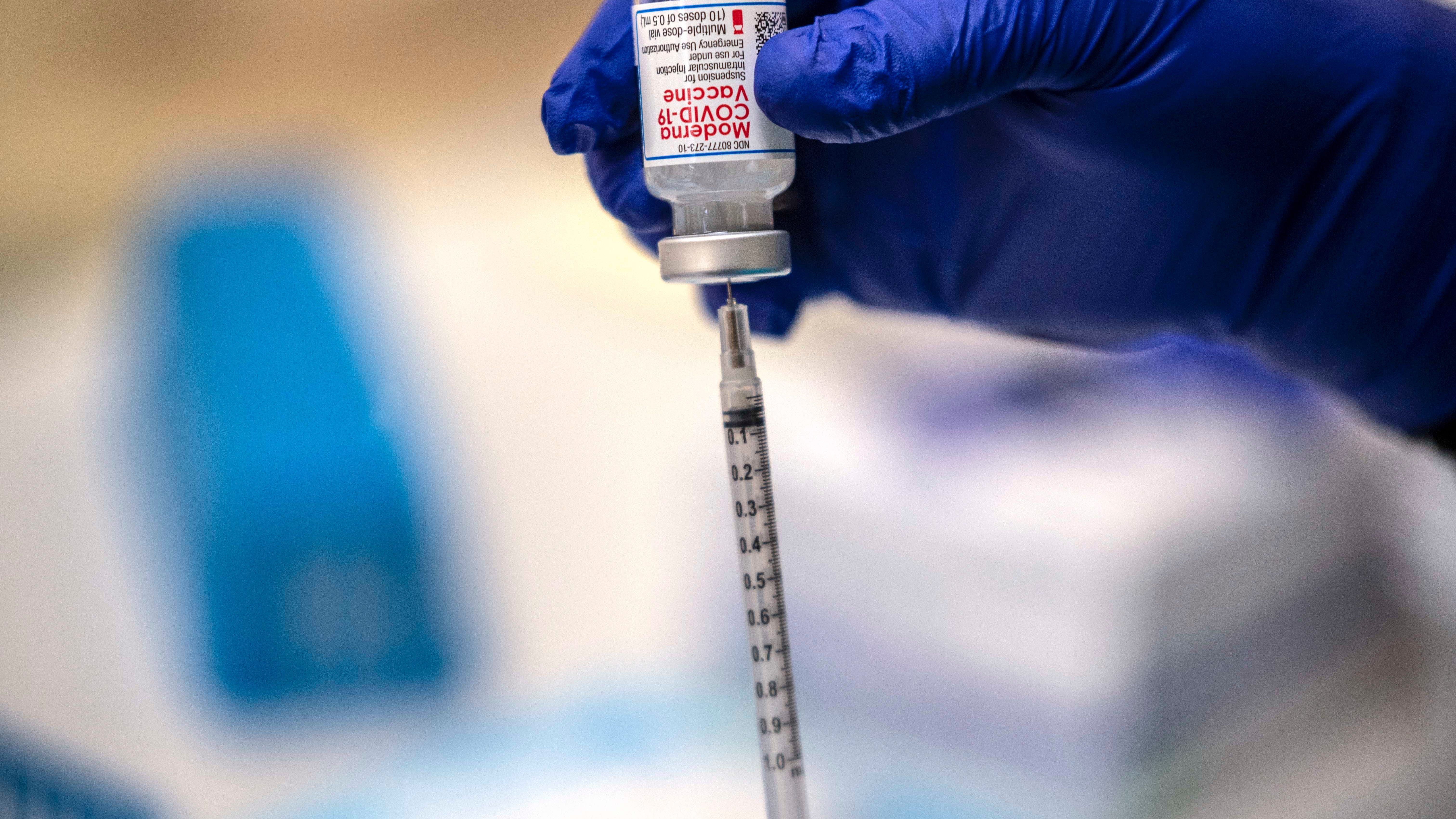 Chicago adding 2 more mass-vaccination sites