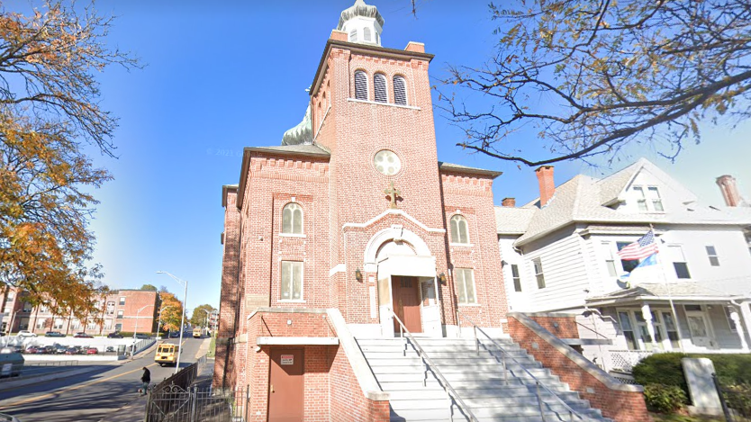 Vandals shatter windows at Ukrainian church in CT