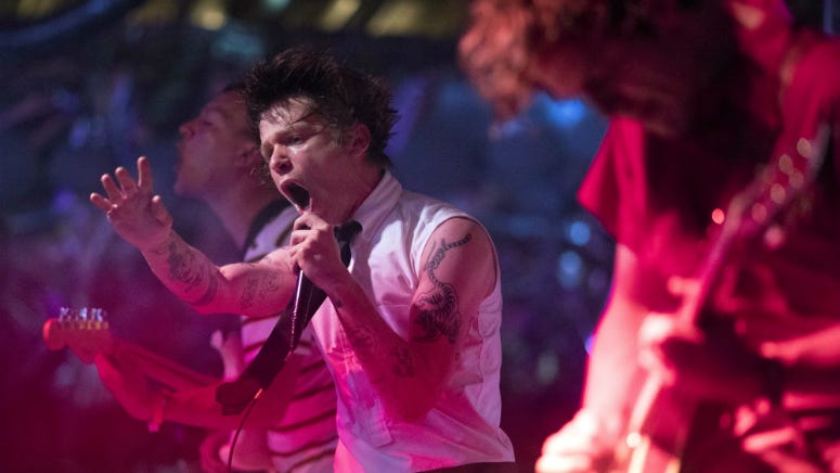 Cage the Elephant Gets Serious, but Still Rocks on 'Social Cues'