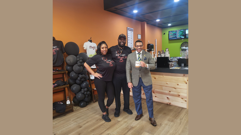 (L To R) "owners of the Mojo Coffee Company" Lanea Walker & Reggie Walker "The Rashad Richey Morning Show" Host Dr. Rashad Richey