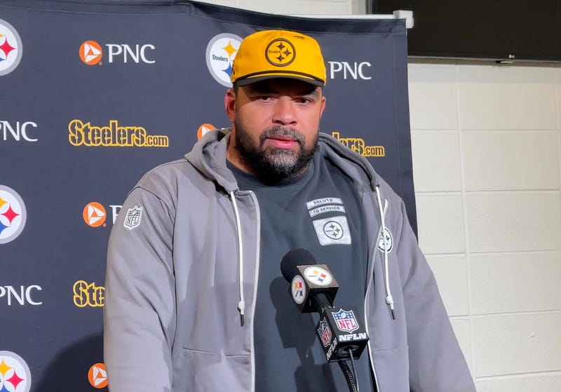 Cam Heyward at podium