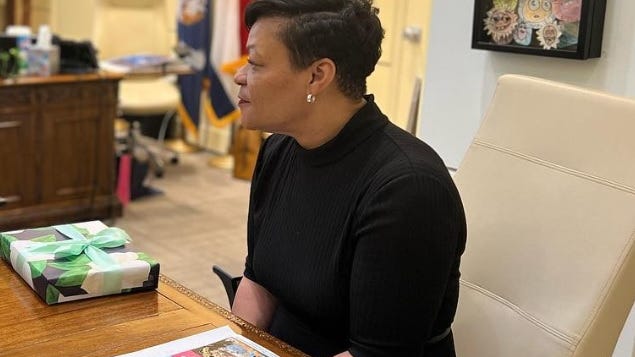 Expert: Mayor Cantrell subject to criminal charges after court filing