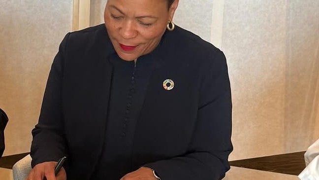 Cantrell travels as city council prepares to evict her from Pontalba