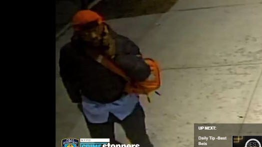 Mujer se despierta con un ladrón agrediéndola sexualmente en su apartamento de Brooklyn