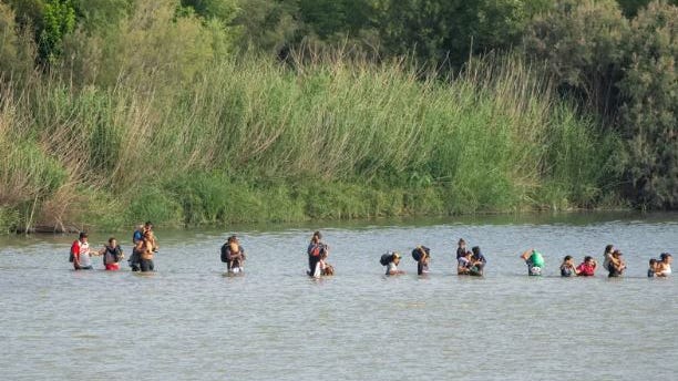 La ciudad de Nueva York planea distribuir folletos en la frontera con México pidiendo a los migrantes ir a otra parte