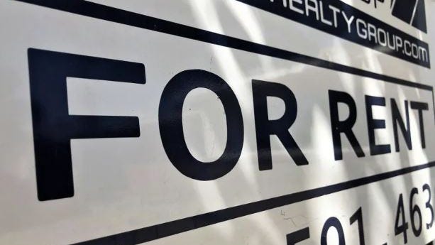 Ayuntamiento de NY propone proyecto de ley para que los propietarios paguen los honorarios de los agentes en lugar de los inquilinos en la mayoría de los casos