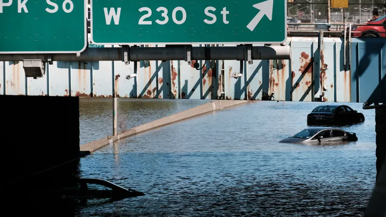 Alcalde de NYC: Los neoyorquinos deben prepararse para una temporada de huracanes "sin precedentes”