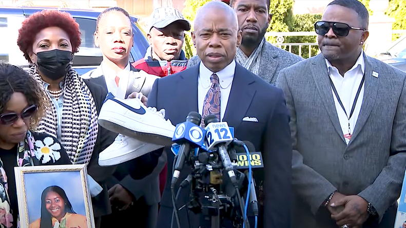 VIDEO: Adams sobre el niño de 12 años asesinado en el tiroteo de Brooklyn: "¿De quién es el siguiente hijo?