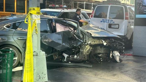 Hombre muerto y 4 heridos luego de que un conductor ebrio arrollara a peatones y ciclistas en Manhattan