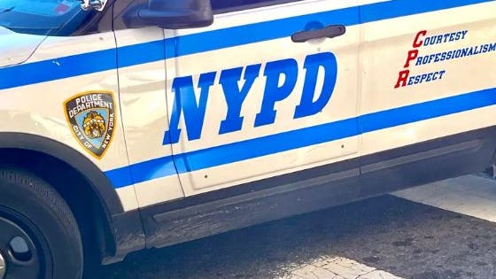 Trabajador de un smoke shop del Bronx acusado de disparar mortalmente a un atracador