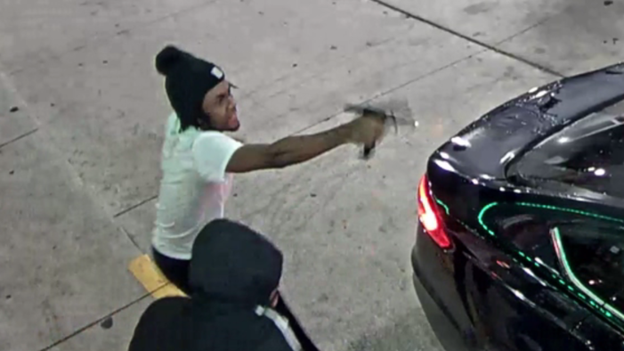 Police looking for suspect in shootout at Detroit gas station caught on video