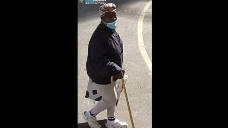 BRONX: Mujer en bastón derriba a un hombre de 82 años y le roba $10