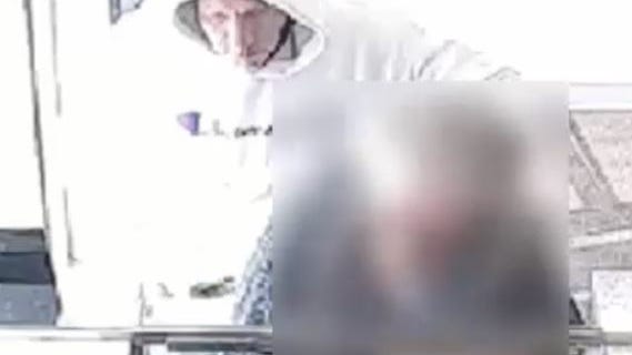 Atracador en serie de NYC admite que asfixió a un cliente de 81 años, "desesperado" por conseguir dinero