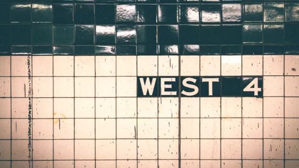 Encuentran un cuerpo con heridas de arma blanca en estación de metro de Greenwich Village