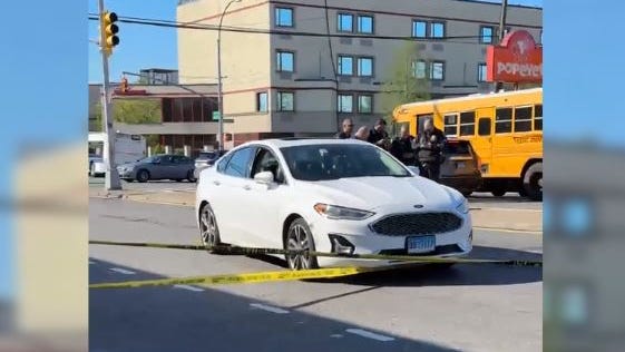 Encuentran hombre de 36 años con un disparo mortal en Brooklyn