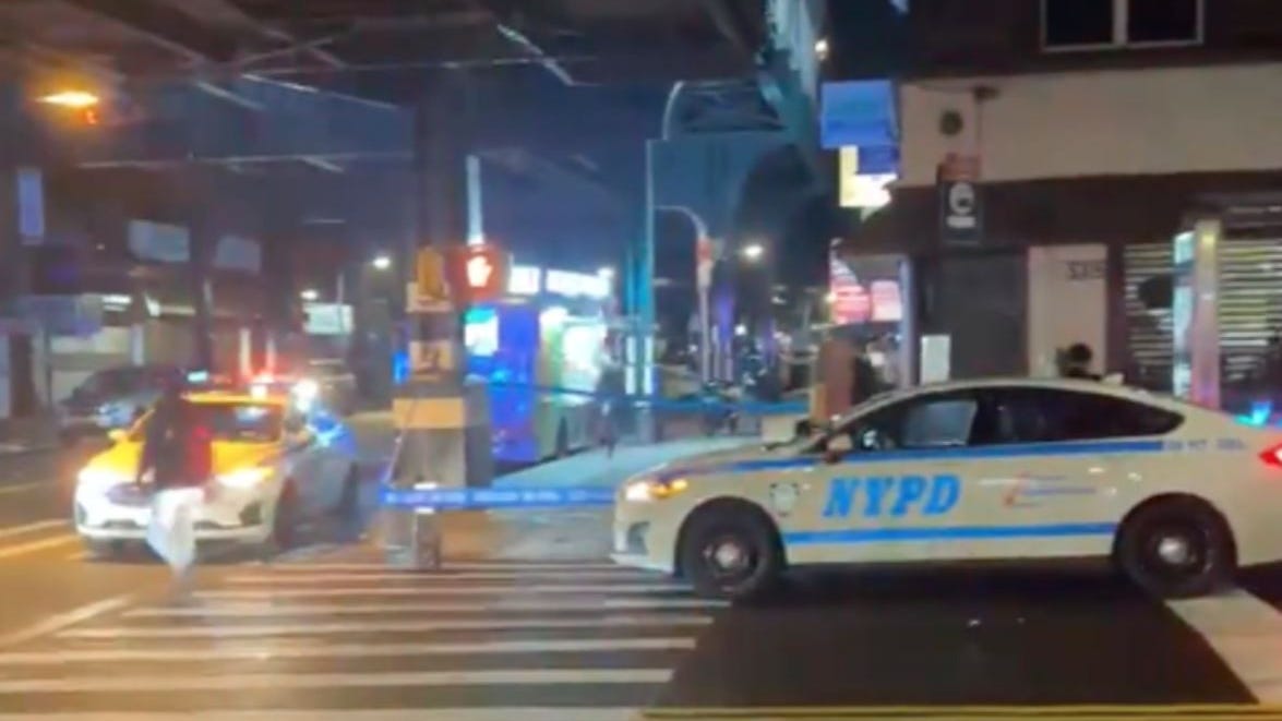 Hombre muere apuñalado por su amigo mientras se tomaban unos tragos en Queens