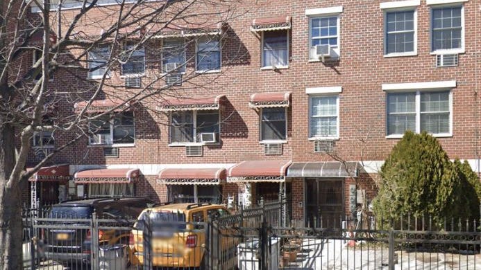 Niña de 7 años en estado crítico tras ser apuñalada presuntamente por su abuela en el Bronx
