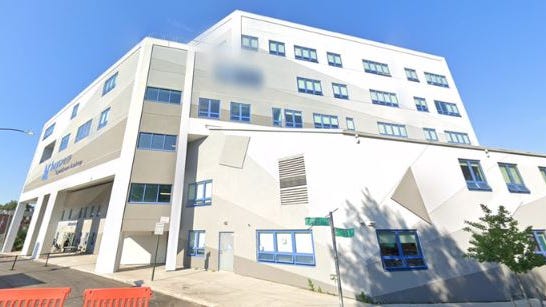 Niño de 6 años encuentra una pistola cargada en la mochila de en una escuela del Bronx