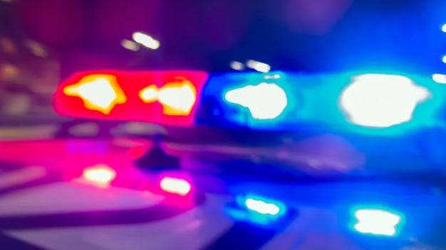 Roban a punta de pistola a un taxista de Queens mientras contaba dinero