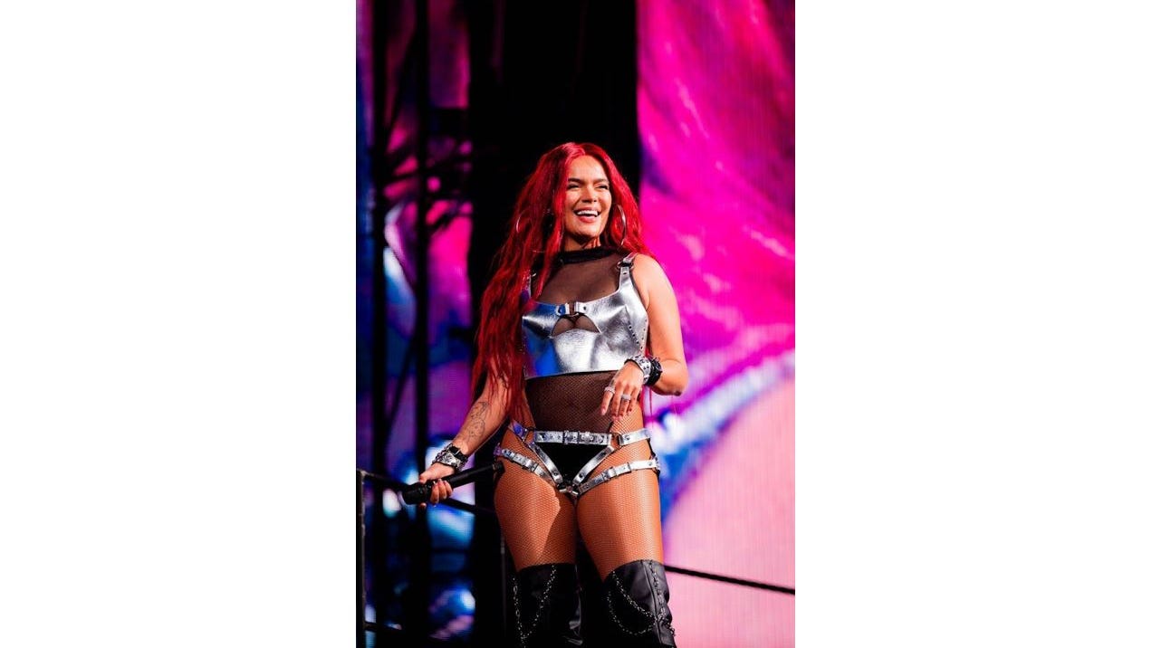 FOTOS Y VIDEOS: Karol G arranca "$trip Love Tour" con presentaciones SOLD-OUT, incluyendo Nueva York