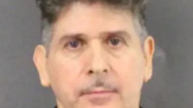 Profesor de música de niños de NJ detenido por pornografía infantil