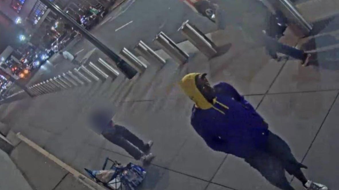 Mujer indigente es agredida sexualmente en Manhattan