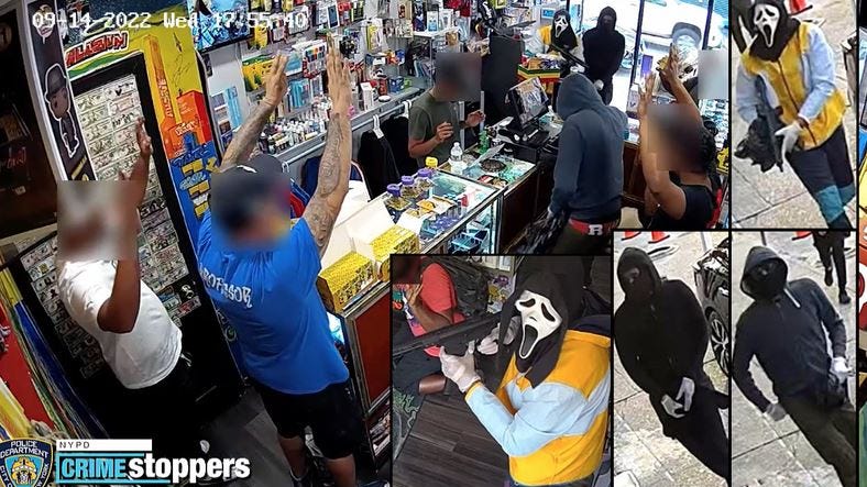 VIDEO: "Cara fantasma " entre los 3 buscados por robo en tienda de Queens