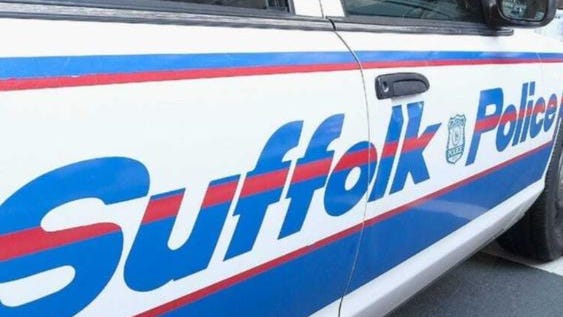 Detenido hispano de 53 años por matar a puñaladas a un amigo y herir a la esposa cuando intervino