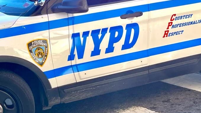 Autobús de NYC atropella y hiere de gravedad a una mujer de 24 años