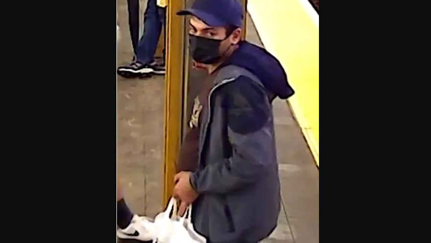 Adolescente es agredido sexualmente en estación del metro en Brooklyn
