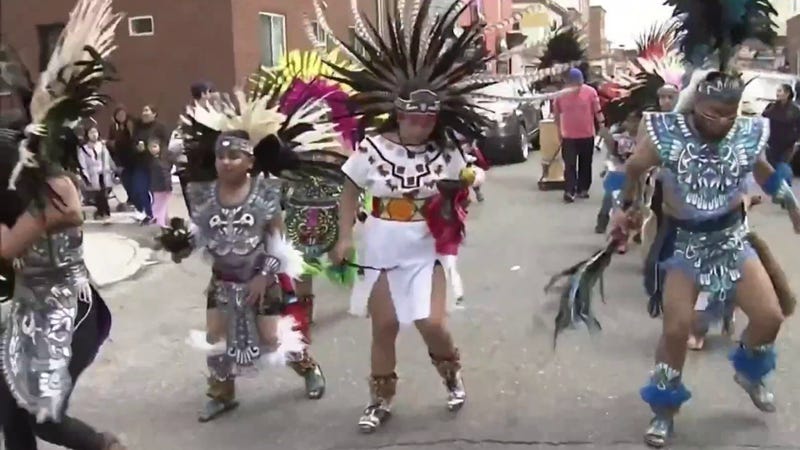 Dancers at El Carnaval de Puebla