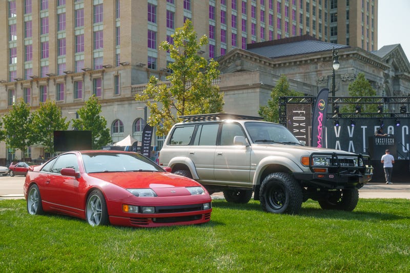 Click here to go to Cars at the Station web page