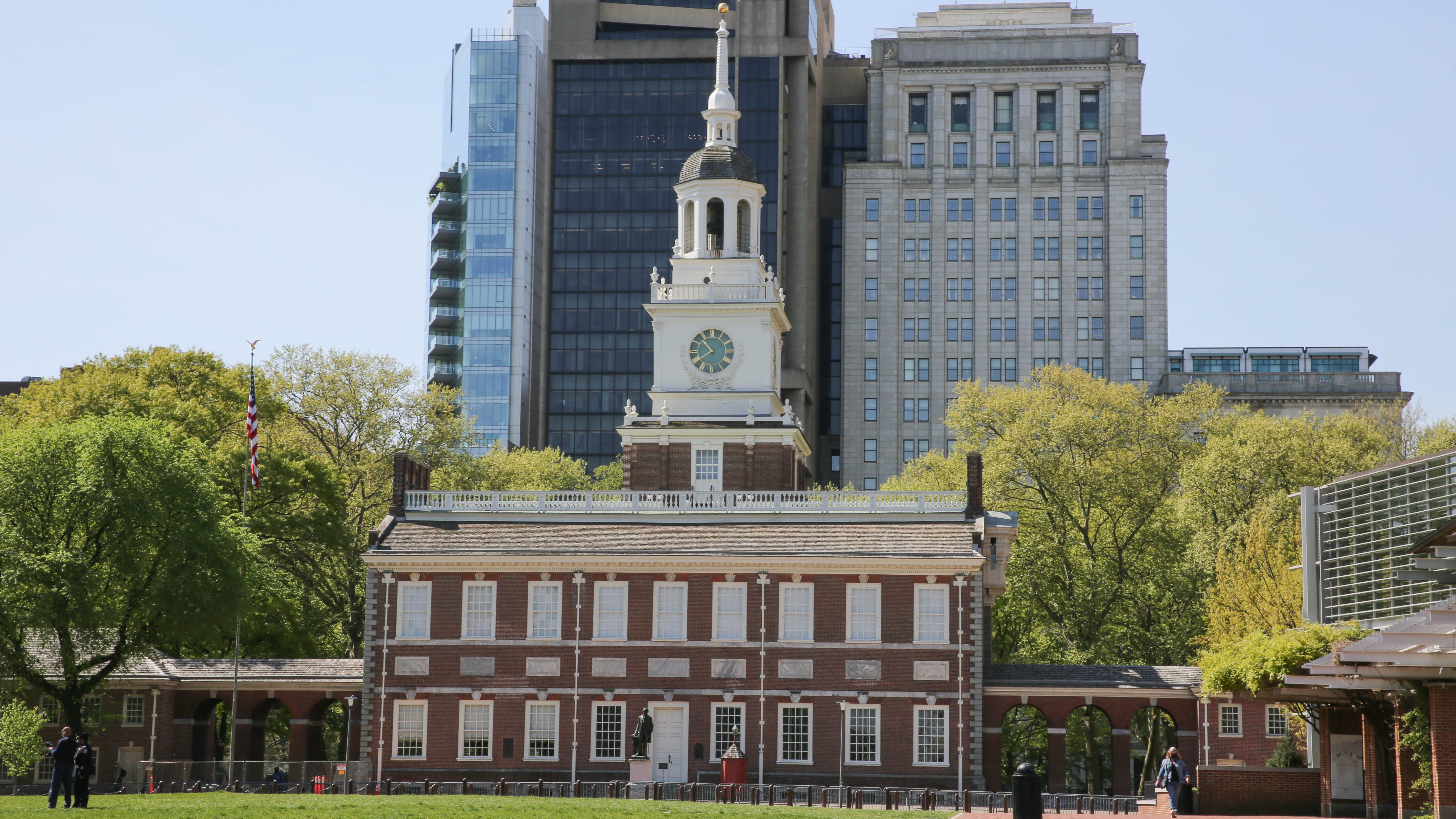 Driver shoots, kills dirt bike rider steps away from Independence Hall
