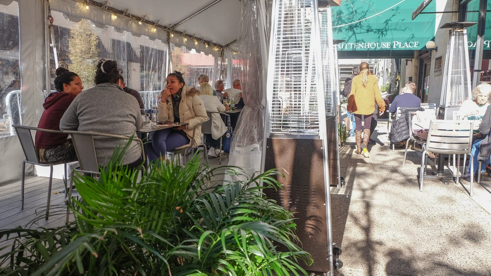 Current outdoor dining rules more fair than pre-pandemic, say leaders