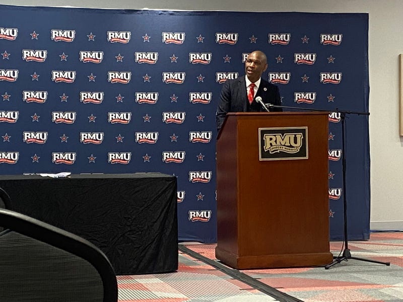 RMU President Chris Howard