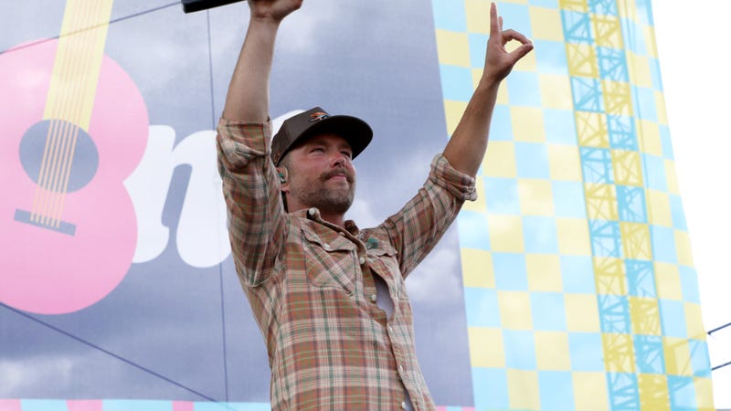 Chris Lane