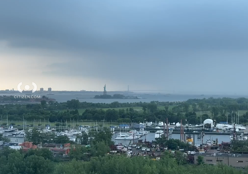 Rain arrives in New York City around 9:30 a.m. Thursday