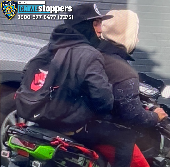 A group of men on mopeds are sought for three chain snatchings in Brooklyn and Queens this month.