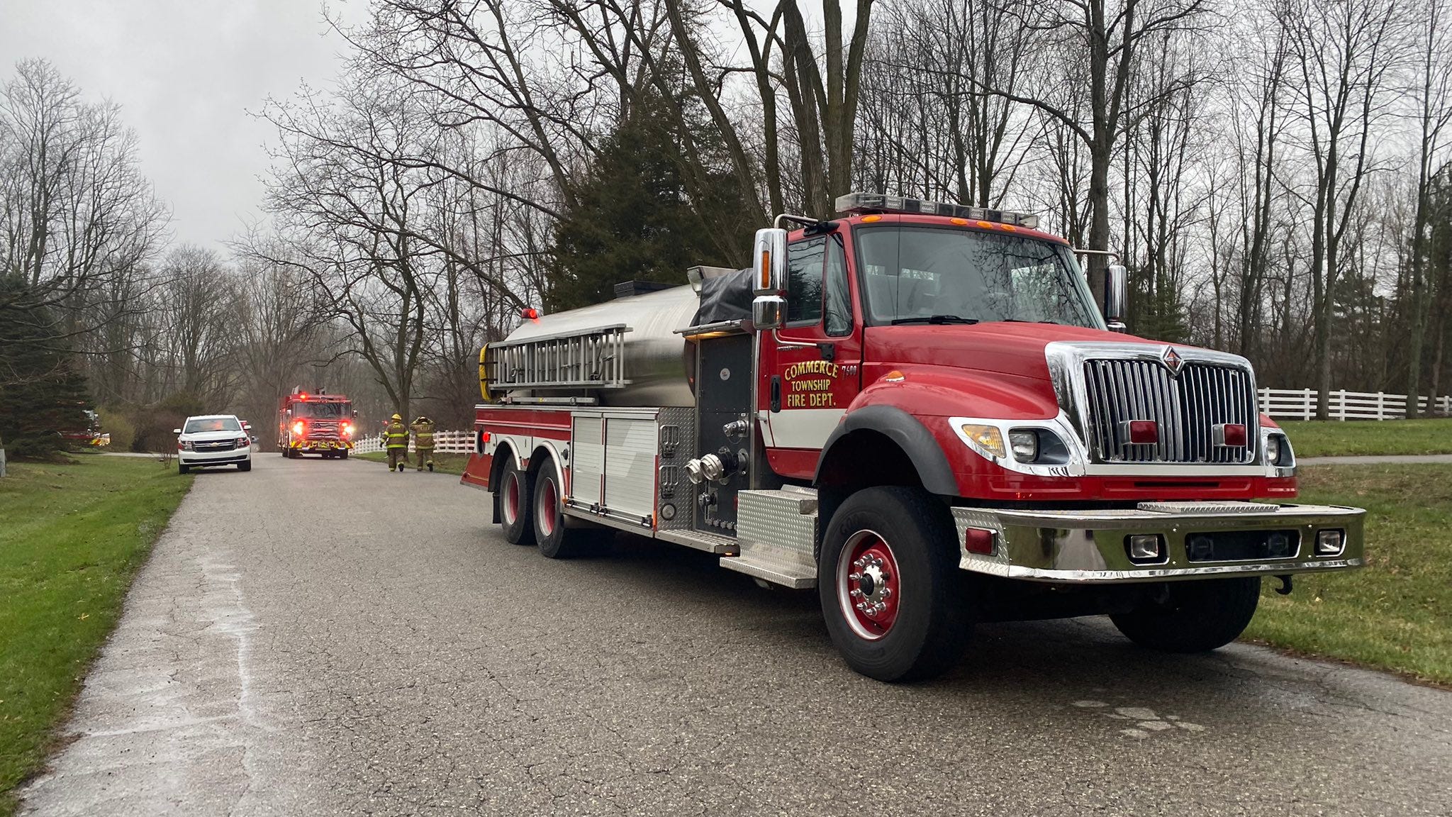 Three dogs perish in early morning Commerce Township house fire