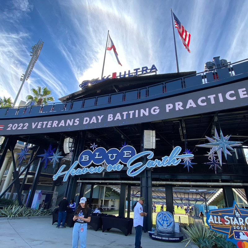 Dodgers honor 500 active-duty service members for Veterans Day Event