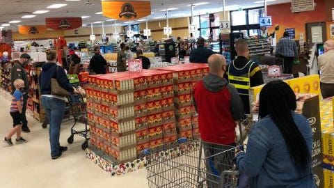 Commissaries announce holiday shopping schedule
