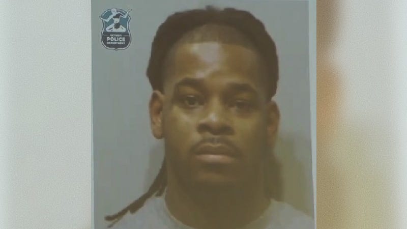 Detroit police: 2 in custody after series of 20 robberies at dollar stores across the city since Jan. 1