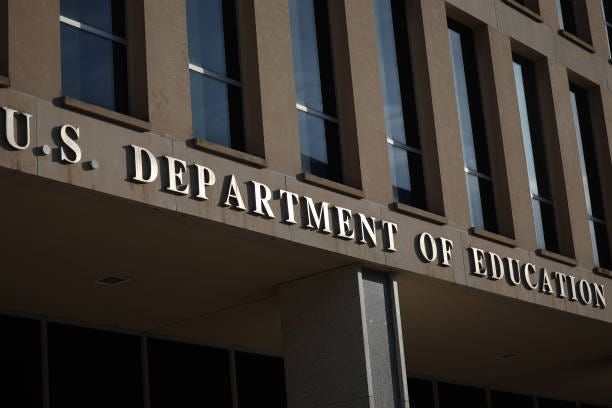 Trump signs order to close the Department of Education
